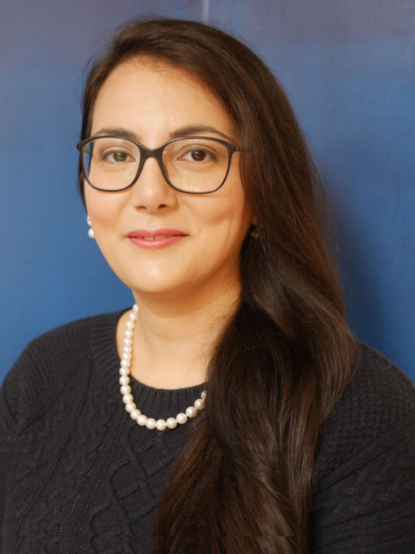 Dr Alexia Cardona
