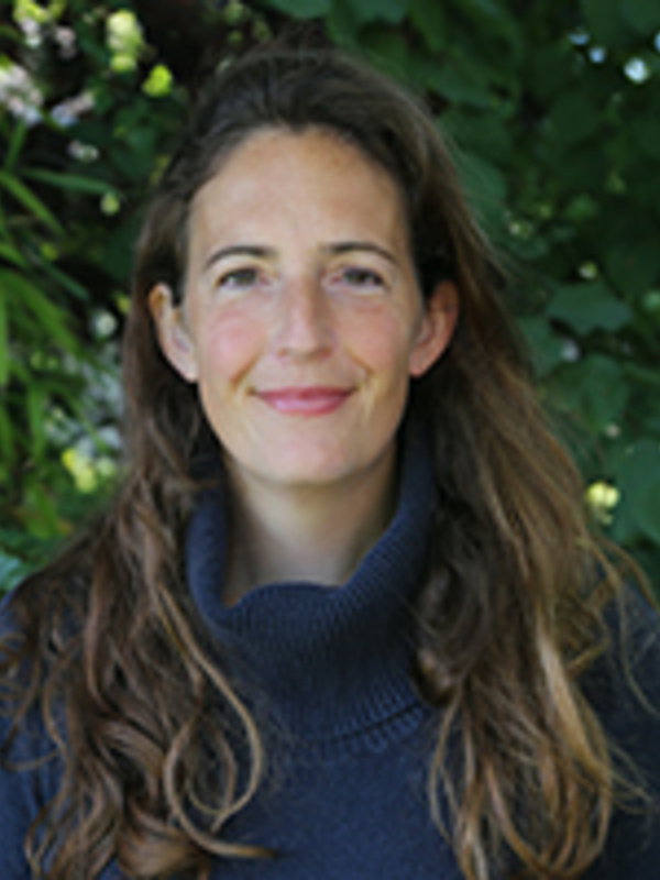  Sacha Jones